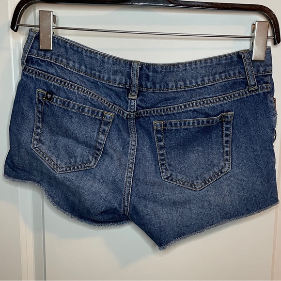 Denim booty shorts with plaid - Picture 2 of 2